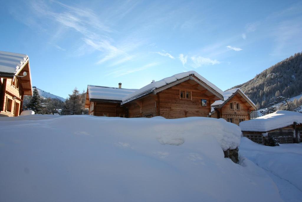 Le Chalet Du Queyras And Spa Molines-en-Queyras Exterior photo