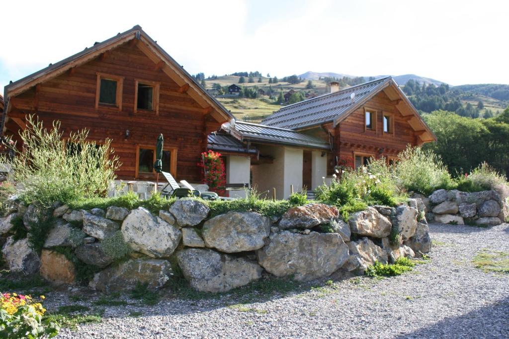 Le Chalet Du Queyras And Spa Molines-en-Queyras Exterior photo